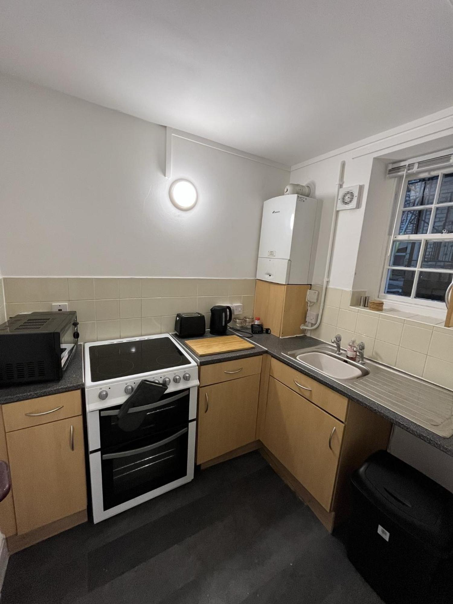 The Cozy Apartment Gloucester Exterior foto